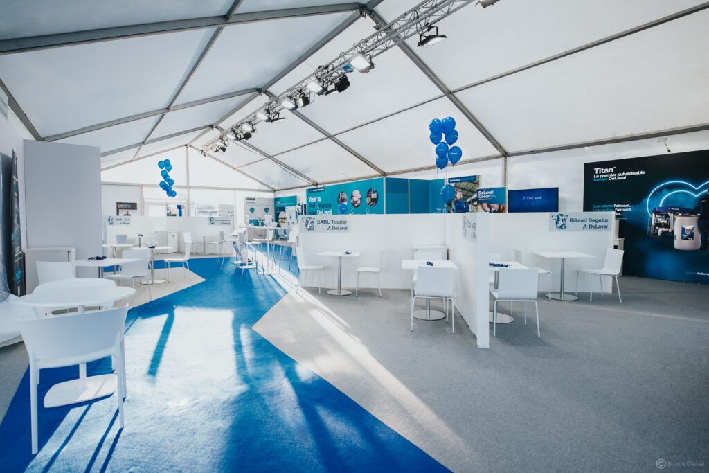 Stand extérieur type tente pour Delaval lors du Space 2024 à Rennes